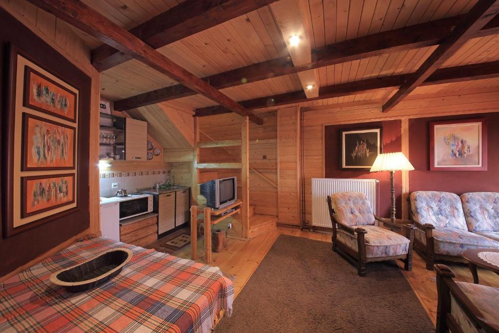 Art Apartments Minic Kolasin Bilik gambar